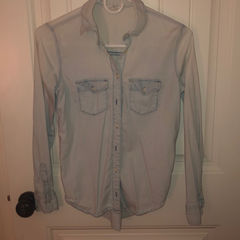 Button down slightly denim but softer